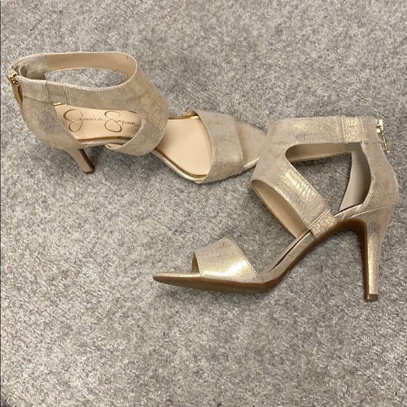 Jessica Simpson Shoes - Jessica Simpson Heels SZ: 7.5